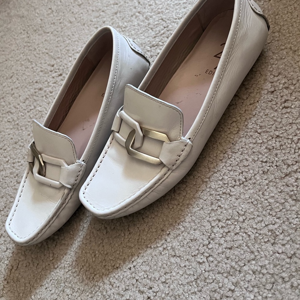 27 Edit Helen 2 Naturalizer Leather Cream Ivory Slip on Loafers Flats Sz 7M